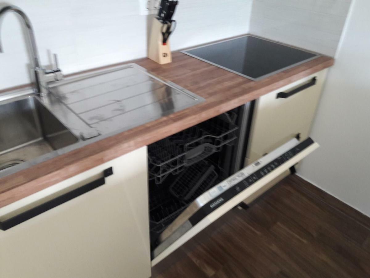 Exclusive Apartment Ana Marija Labin  Buitenkant foto